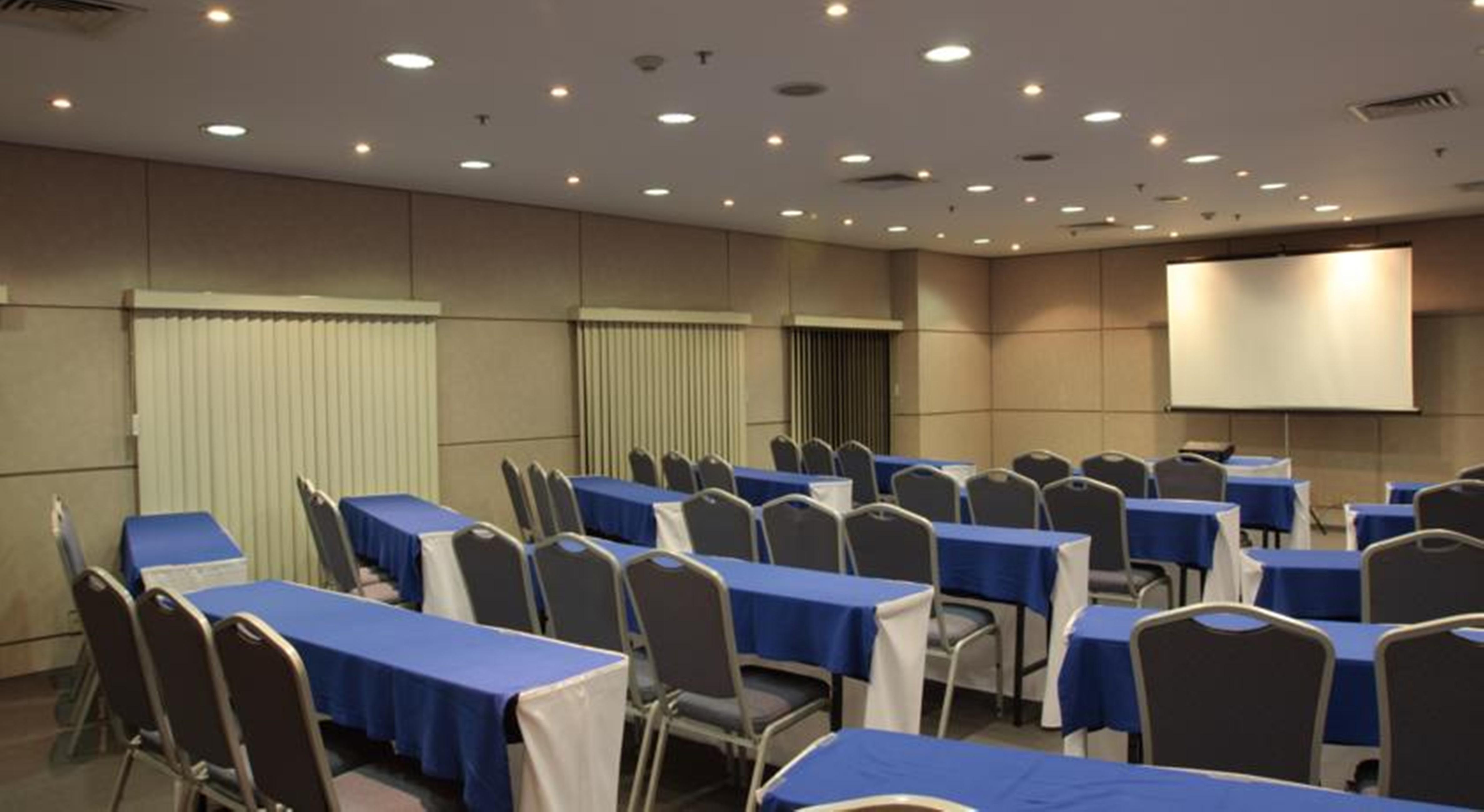Estanplaza Berrini Hotel