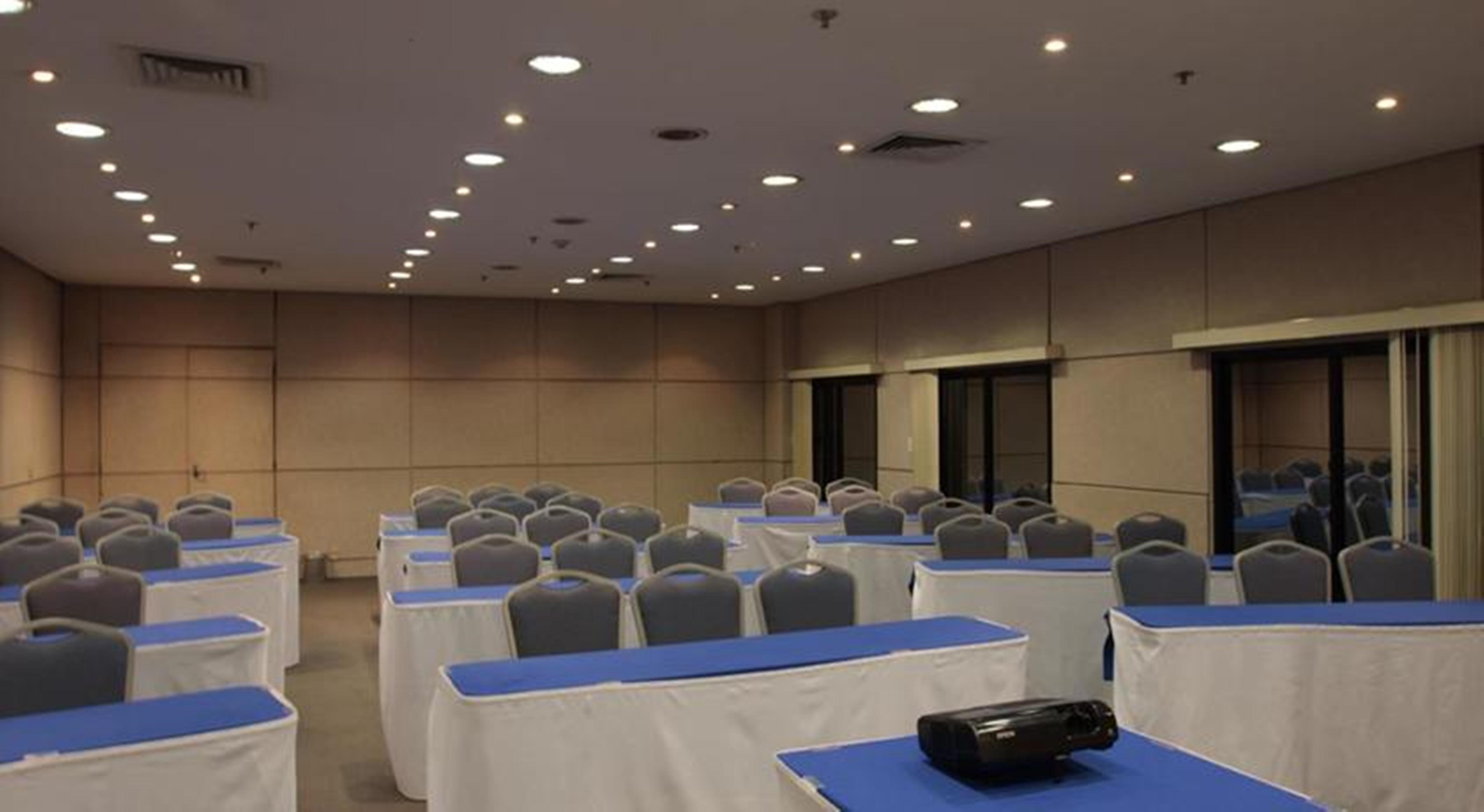 Estanplaza Berrini Hotel