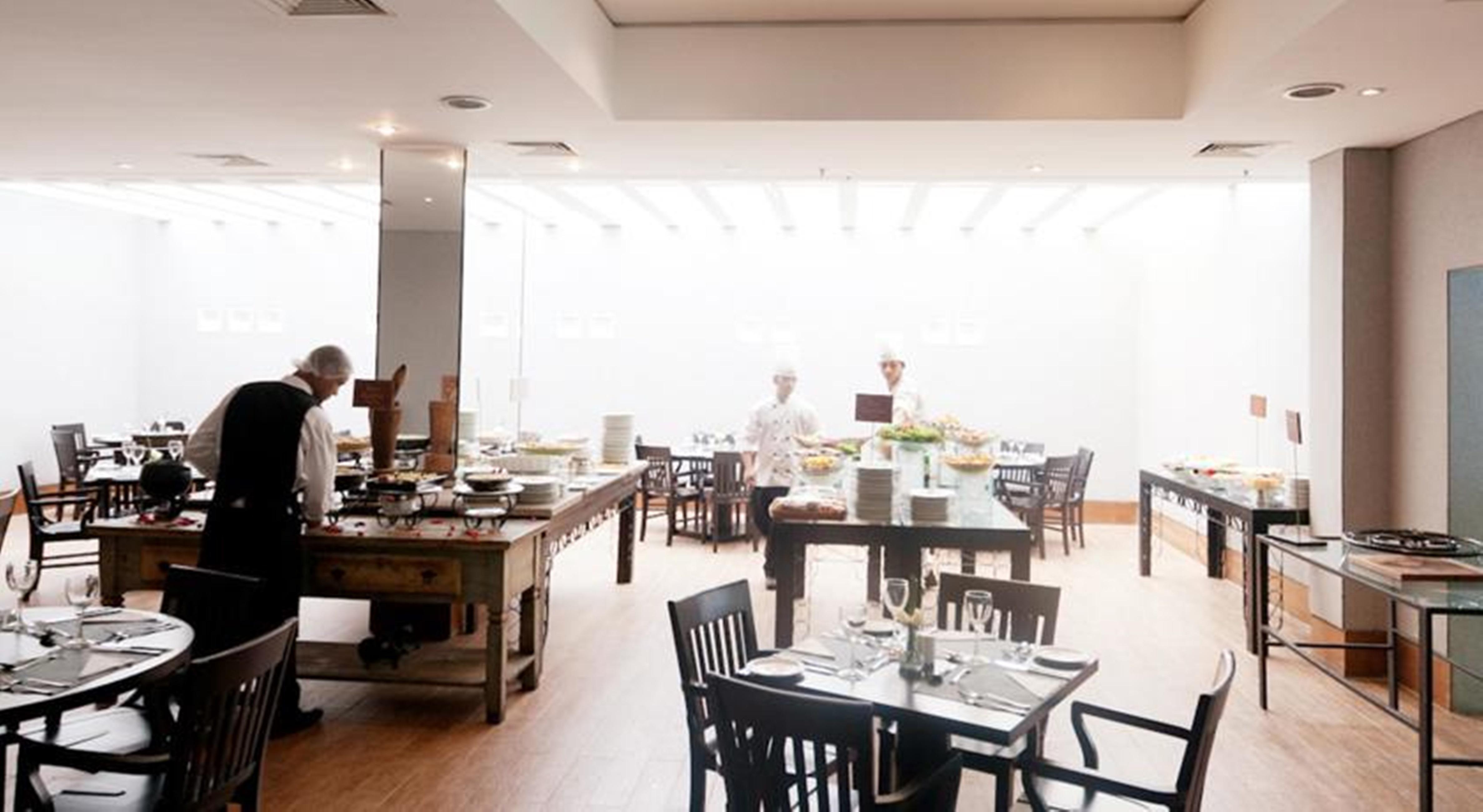Estanplaza Berrini 4*